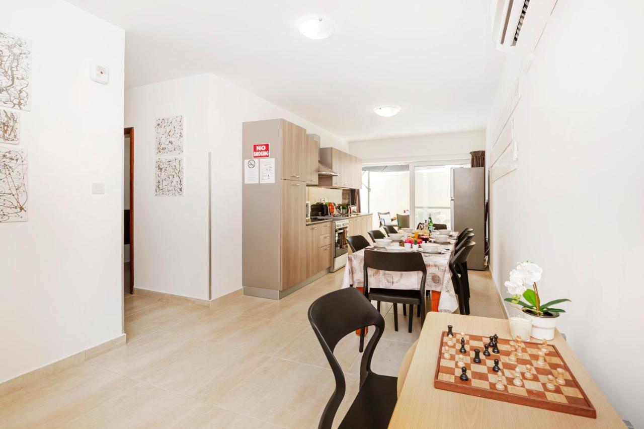 Summer Breeze 3 Bedroom Family Maisonette With Sunny Terrace In Mellieha - By Getawaysmalta Ngoại thất bức ảnh